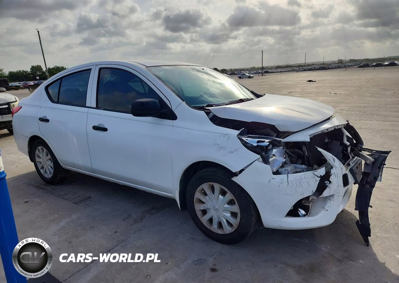 2015 Nissan Versa 1.6 S VIN:3N1CN7AP4FL807624 - 4