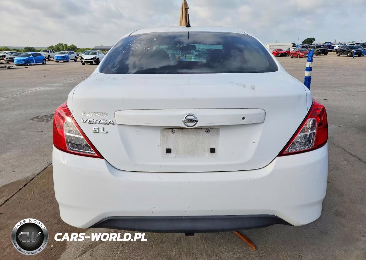 2015 Nissan Versa 1.6 S VIN:3N1CN7AP4FL807624 - 6