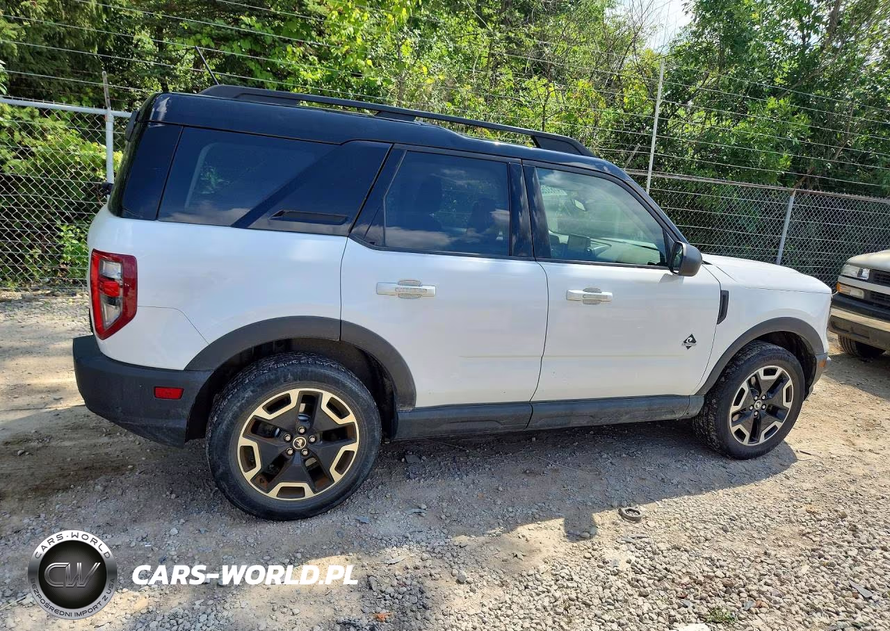 2021 Ford Bronco Sport Outer Banks VIN:3FMCR9C69MRA61453 - 3