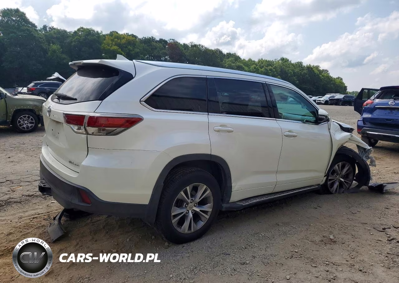 2014 Toyota Highlander Xle VIN:5TDJKRFH4ES018084 - 3