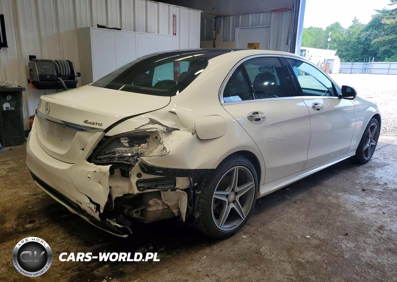 2015 Mercedes-Benz C 300 4Matic VIN:55SWF4KB8FU012937 - 3