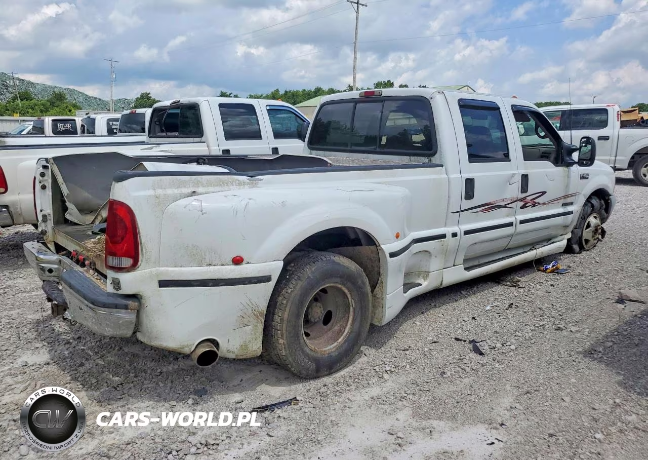 2002 Ford F350 Super Duty VIN:1FTWW32F62ED50332 - 3
