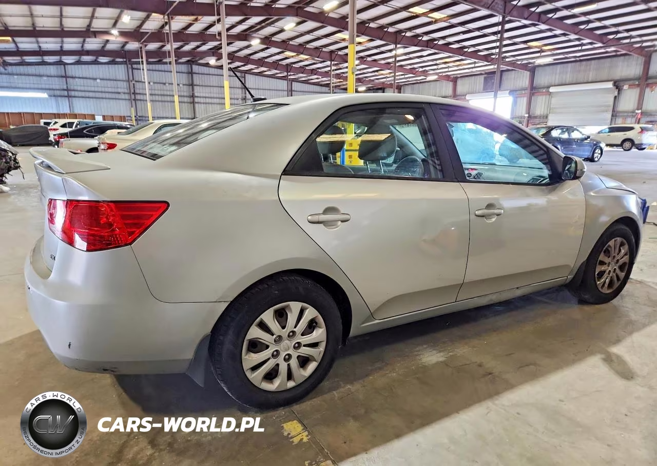 2012 Kia Forte Ex VIN:KNAFU4A25C5605660 - 3