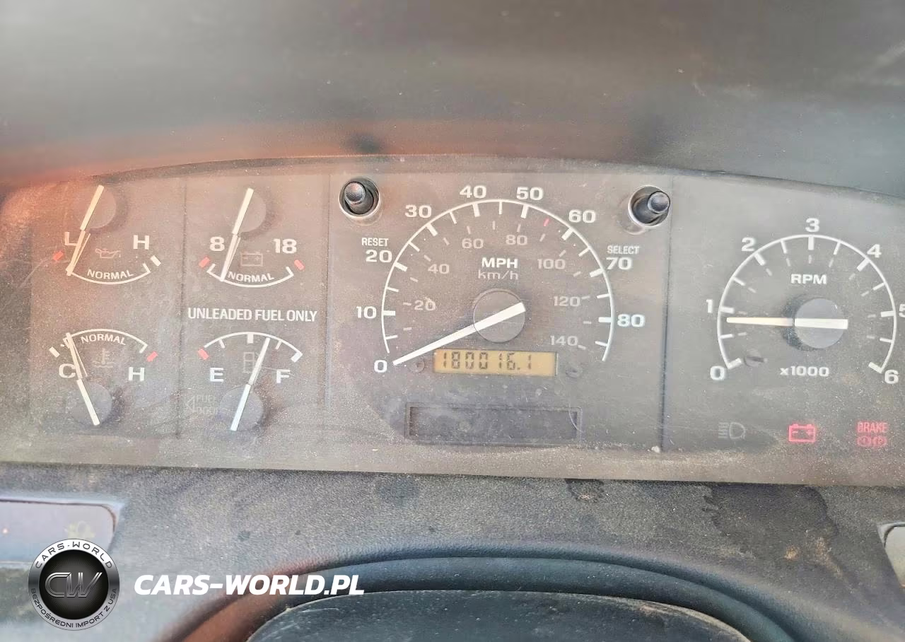 1995 Ford F350 VIN:2FDJF37GXSCA46613 - 9