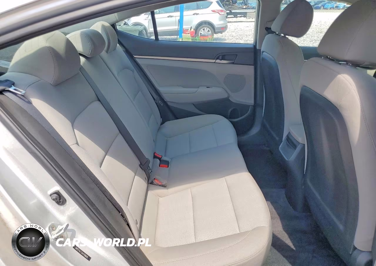 2017 Hyundai Elantra Se VIN:5NPD74LF2HH198695 - 10