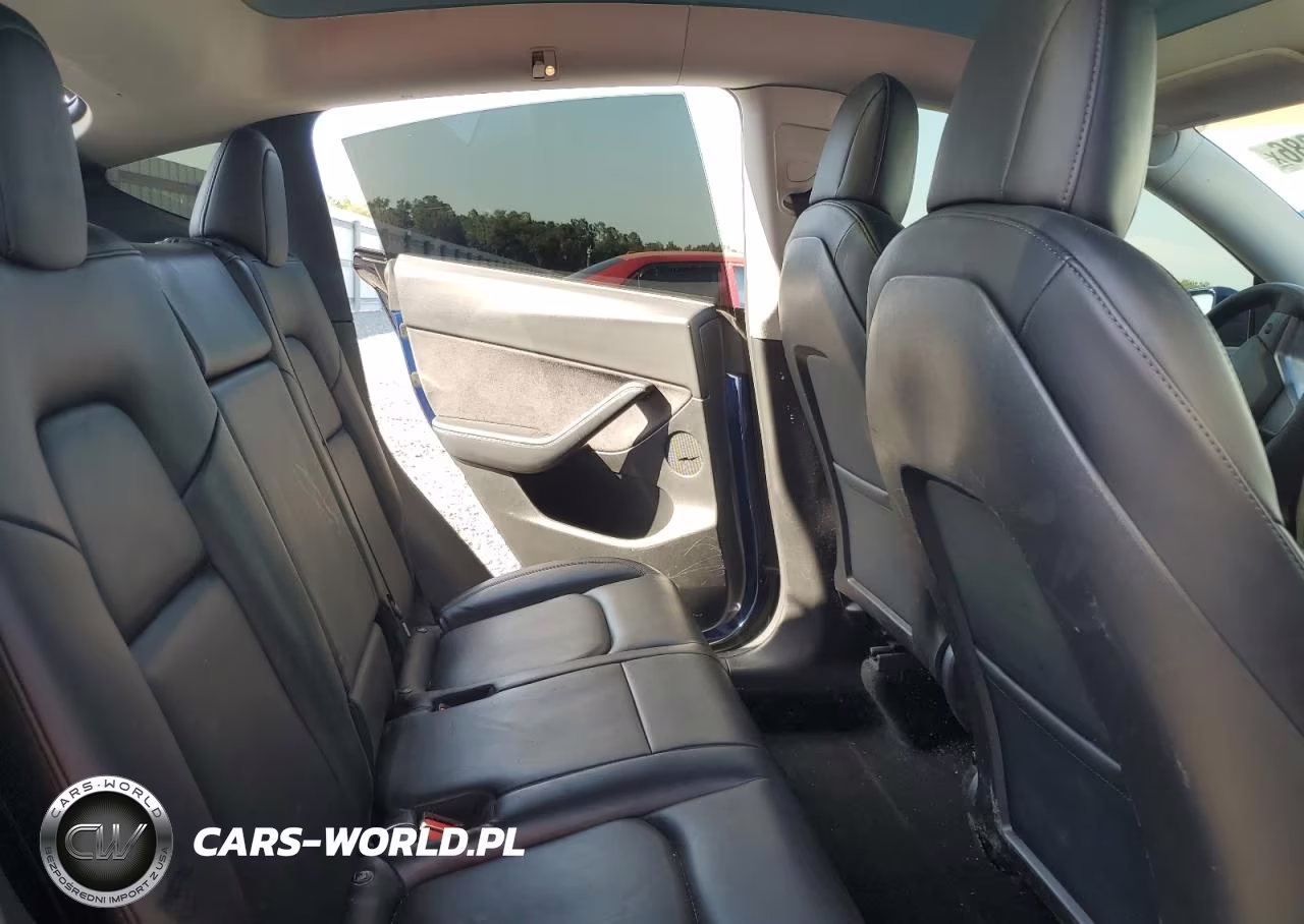 2021 Tesla Model Y VIN:5YJYGDEE2MF300253 - 10