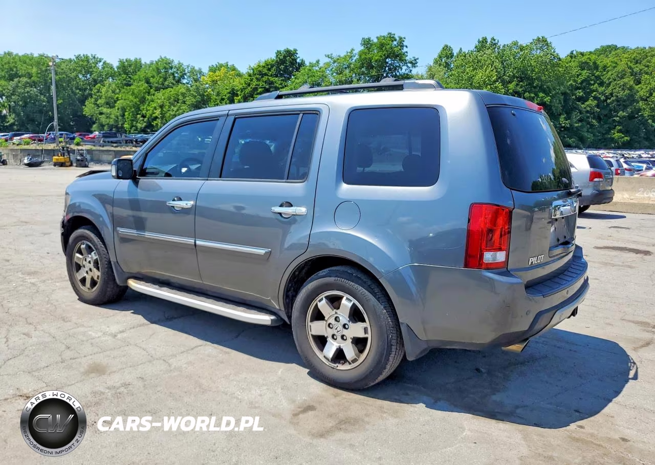 2011 Honda Pilot Touring VIN:5FNYF4H92BB064265 - 2