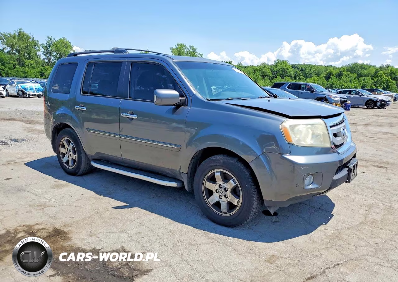 2011 Honda Pilot Touring VIN:5FNYF4H92BB064265 - 4