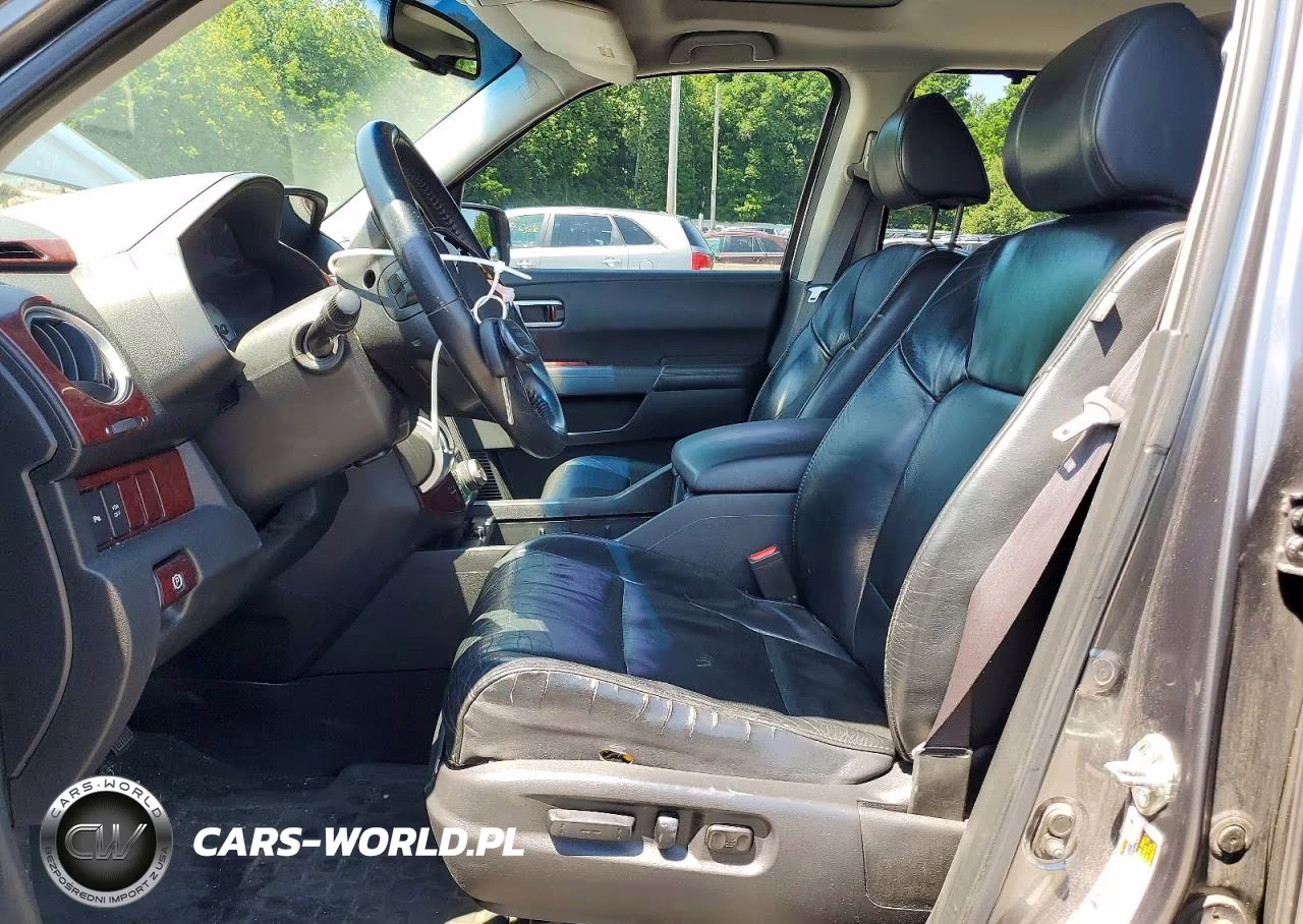 2011 Honda Pilot Touring VIN:5FNYF4H92BB064265 - 7