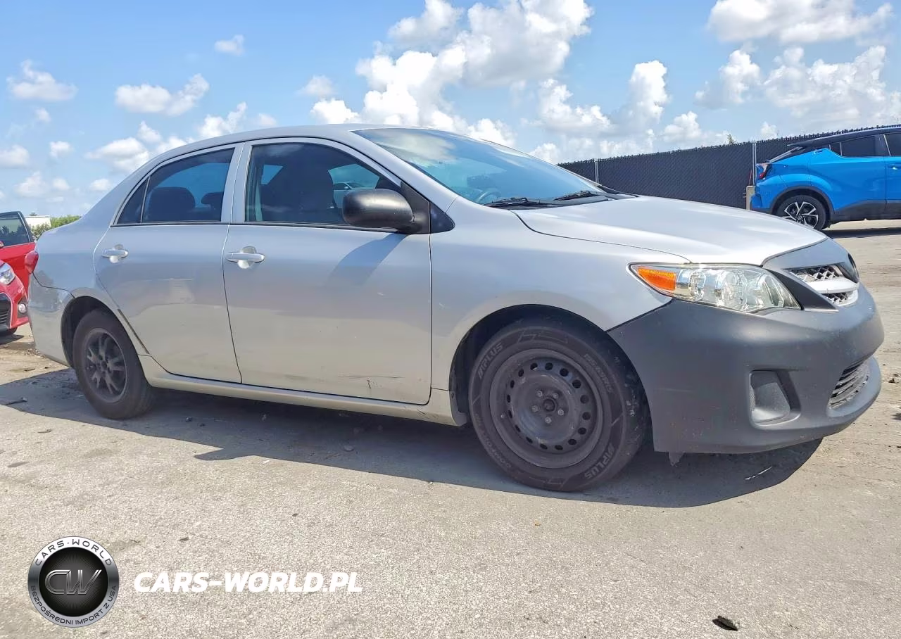 2013 Toyota Corolla L VIN:2T1BU4EE9DC965802 - 4