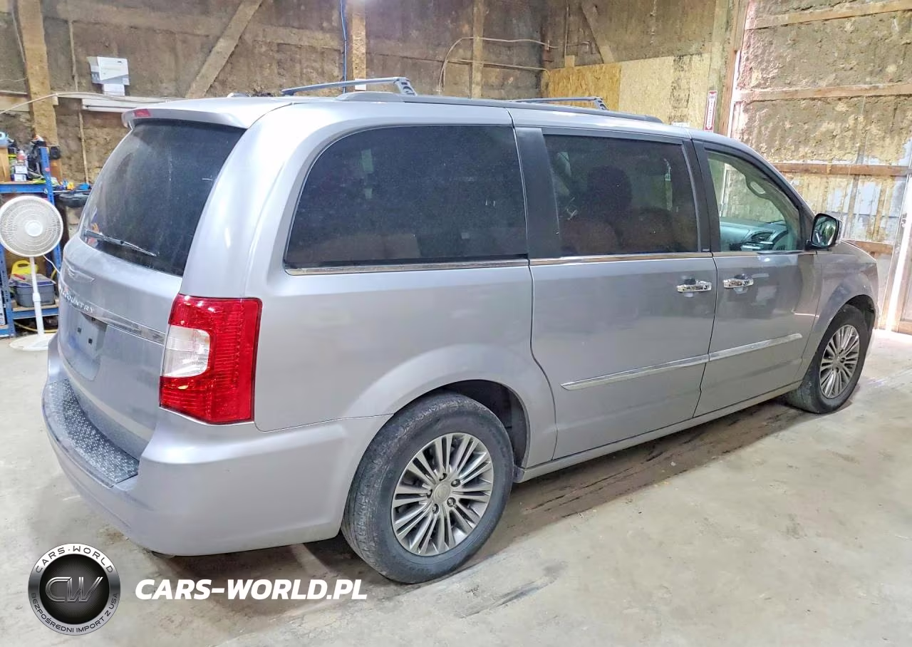 2014 Chrysler Town & Country Touring L VIN:2C4RC1CG5ER304337 - 3