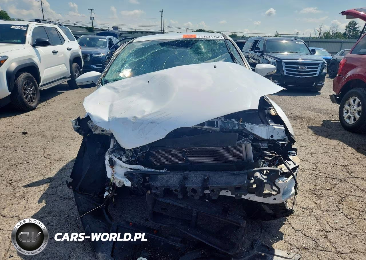 2013 Ford Focus Se VIN:1FADP3F29DL368386 - 5