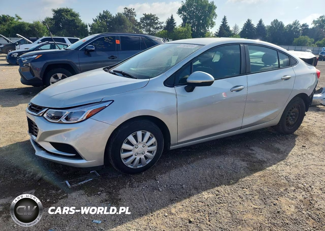 2018 Chevrolet Cruze Ls – zdjęcie 1 z 13
