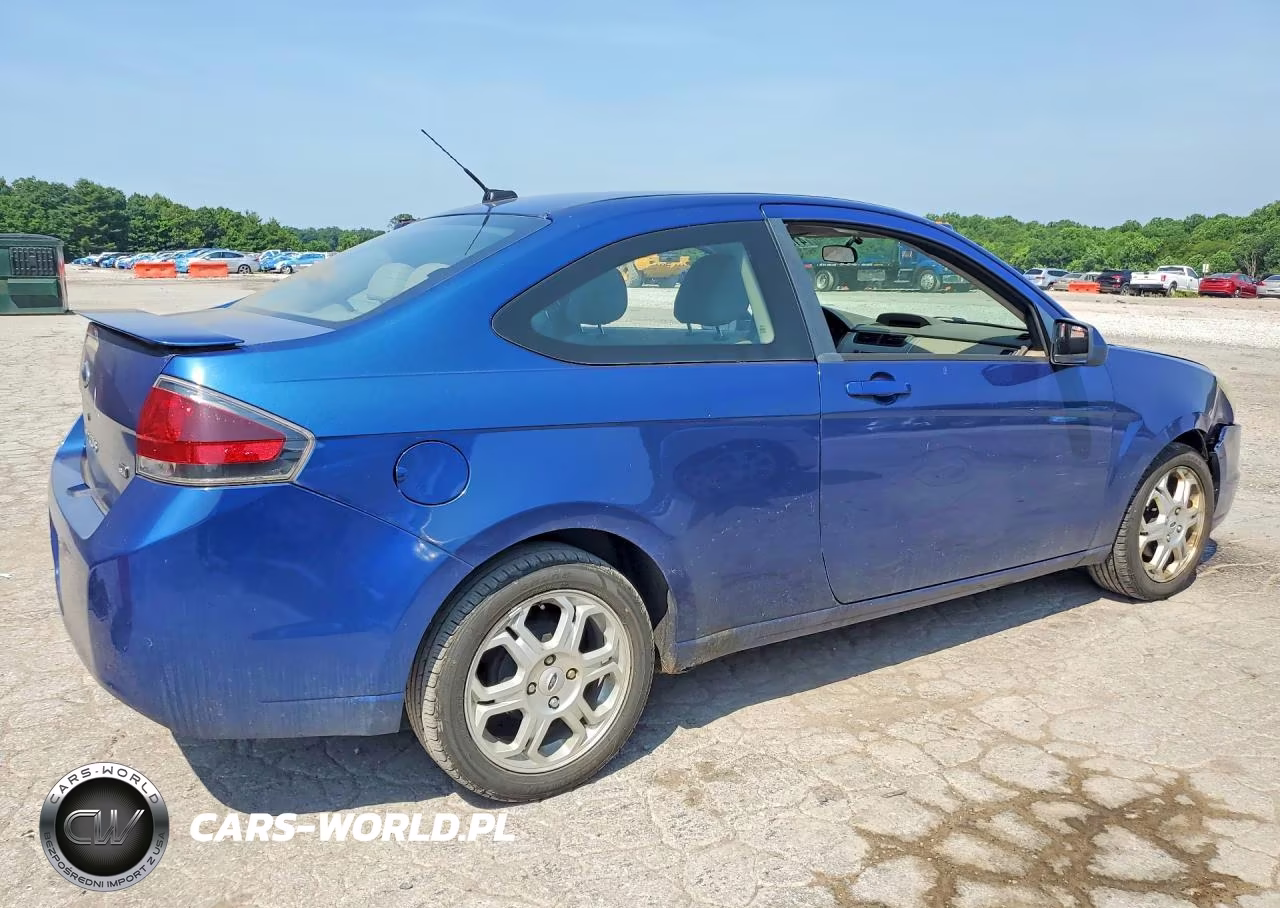 2009 Ford Focus Se VIN:1FAHP32NX9W178846 - 3