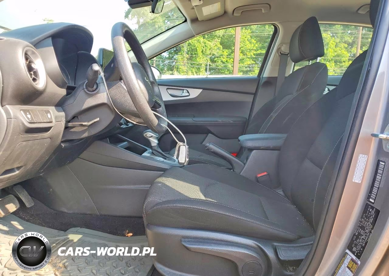 2024 Kia Forte Lxs VIN:3KPF24AD2RE773795 - 7