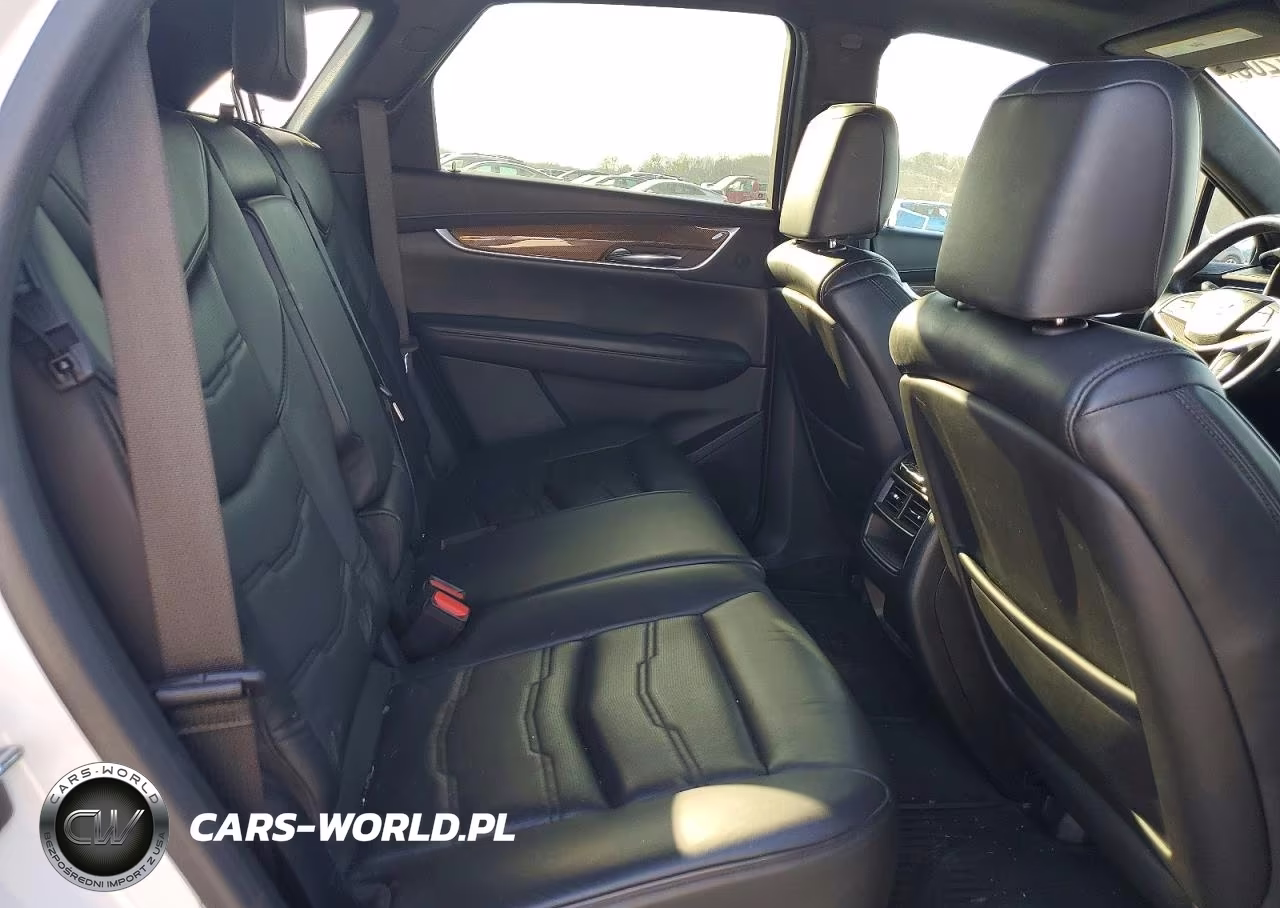 2017 Cadillac Xt5 Platinum VIN:1GYKNFRS7HZ110031 - 10