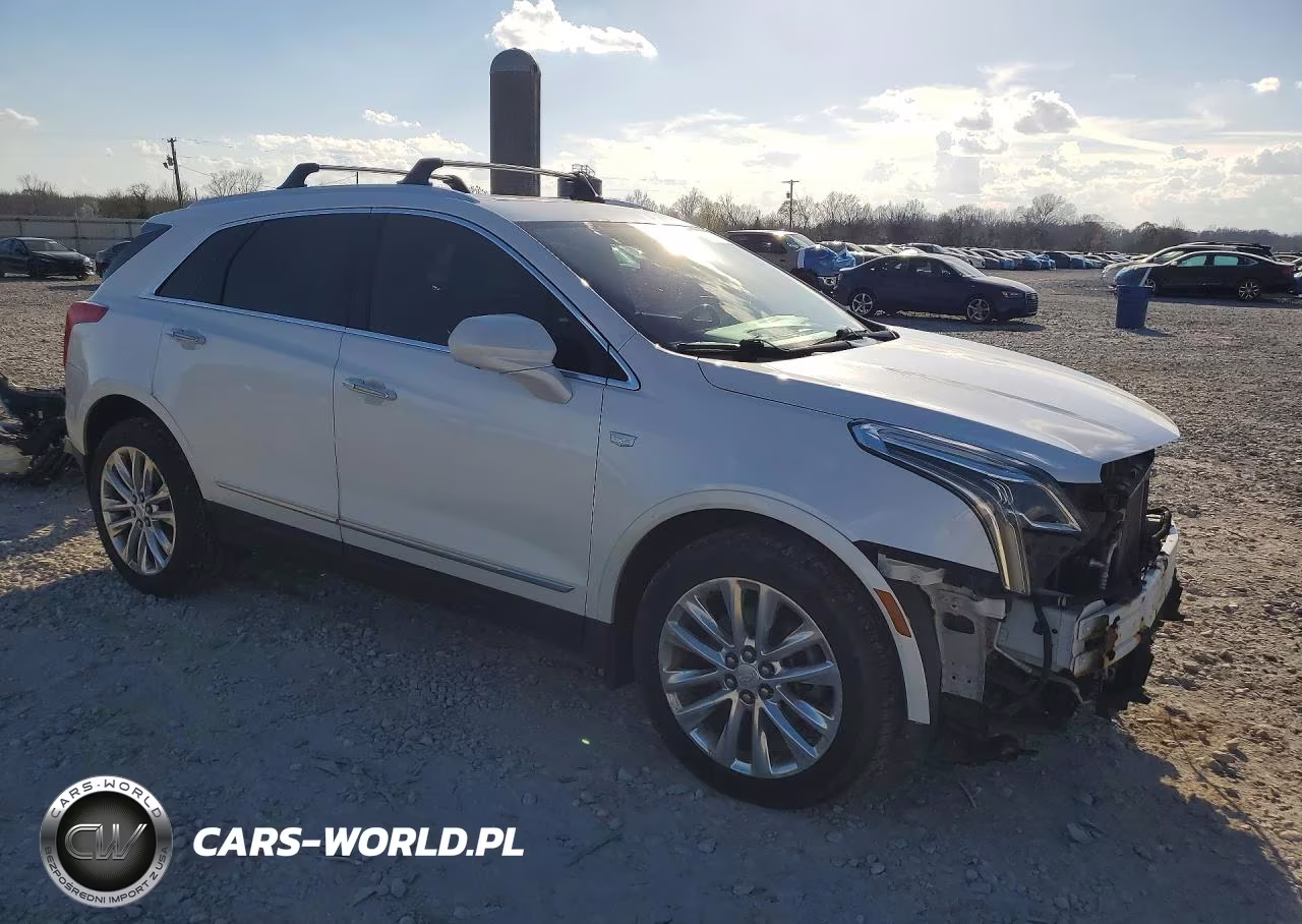 2017 Cadillac Xt5 Platinum VIN:1GYKNFRS7HZ110031 - 4
