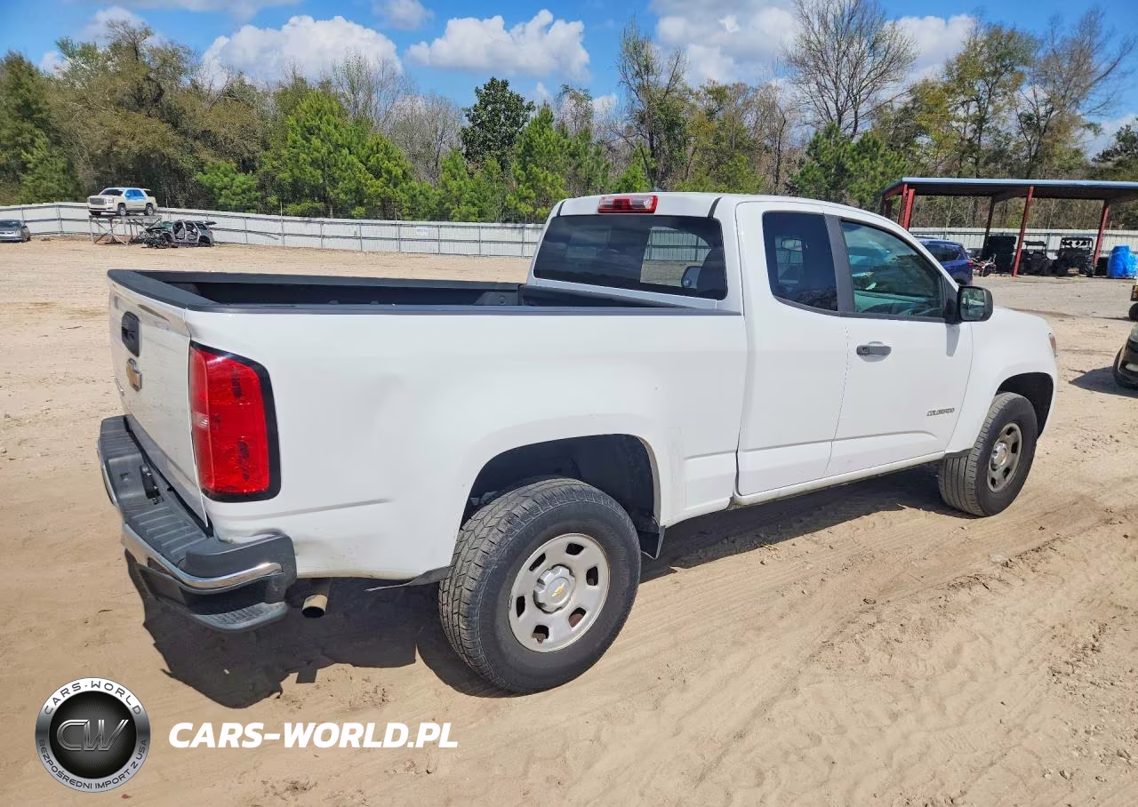 2019 Chevrolet Colorado VIN:1GCHSBEA1K1284634 - 3
