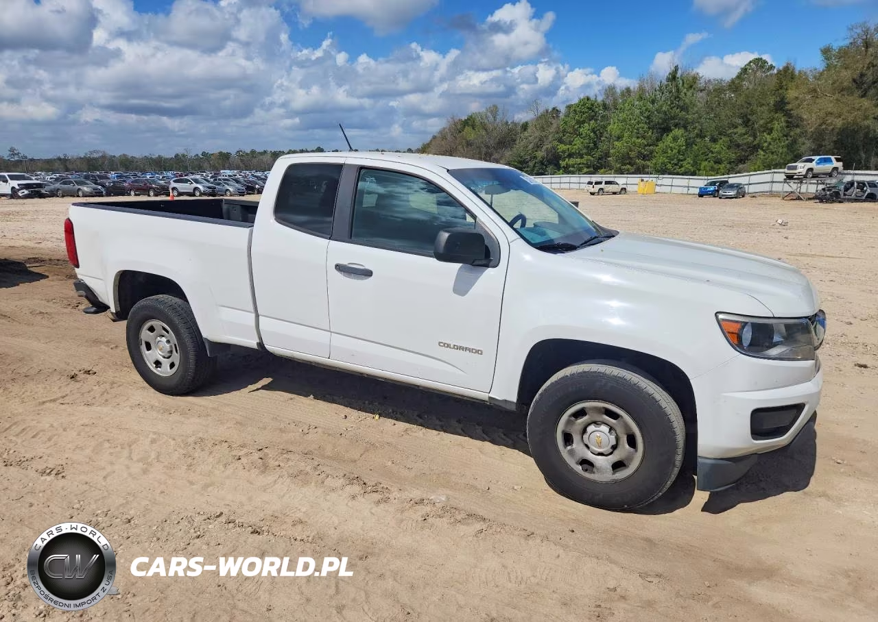 2019 Chevrolet Colorado VIN:1GCHSBEA1K1284634 - 4