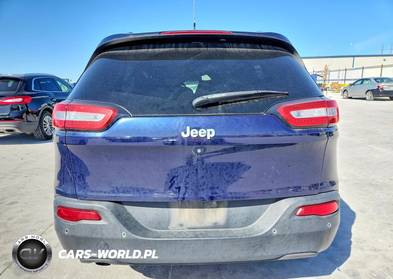 2016 Jeep Cherokee Latitude VIN:1C4PJLCB3GW324691 - 6