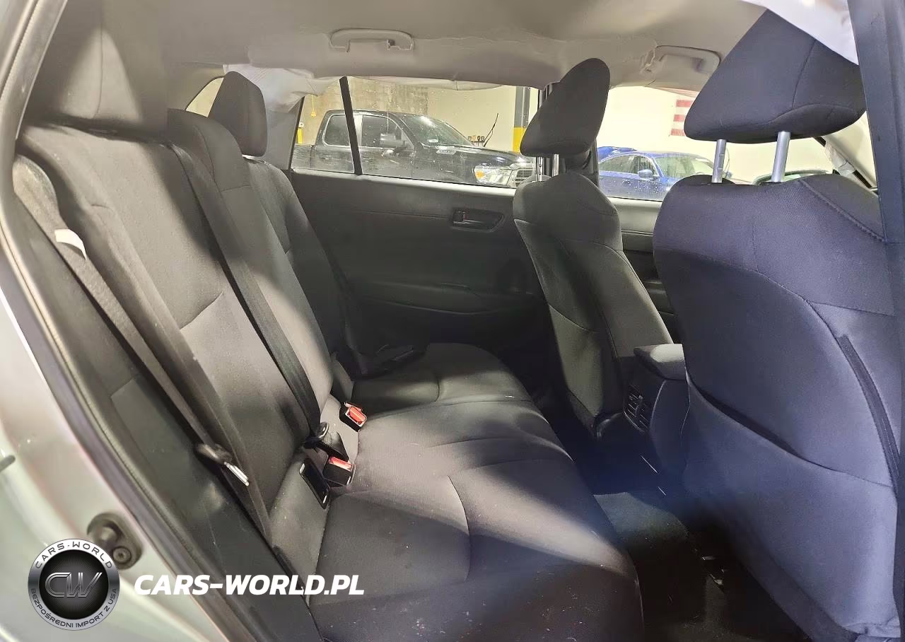 2023 Toyota Corolla Cross Le VIN:7MUCAABG3PV075864 - 10