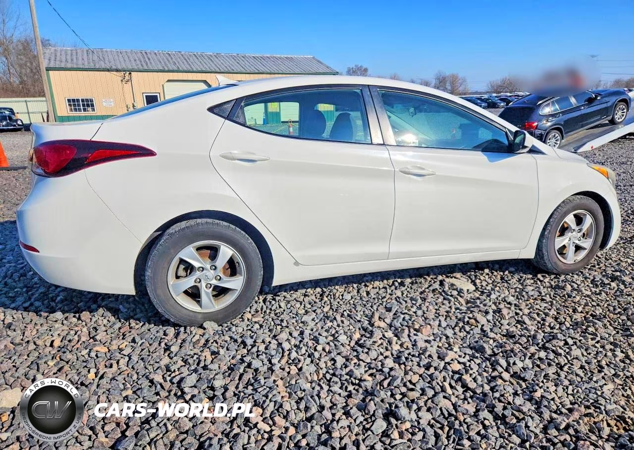 2014 Hyundai Elantra Se VIN:5NPDH4AE1EH467563 - 3
