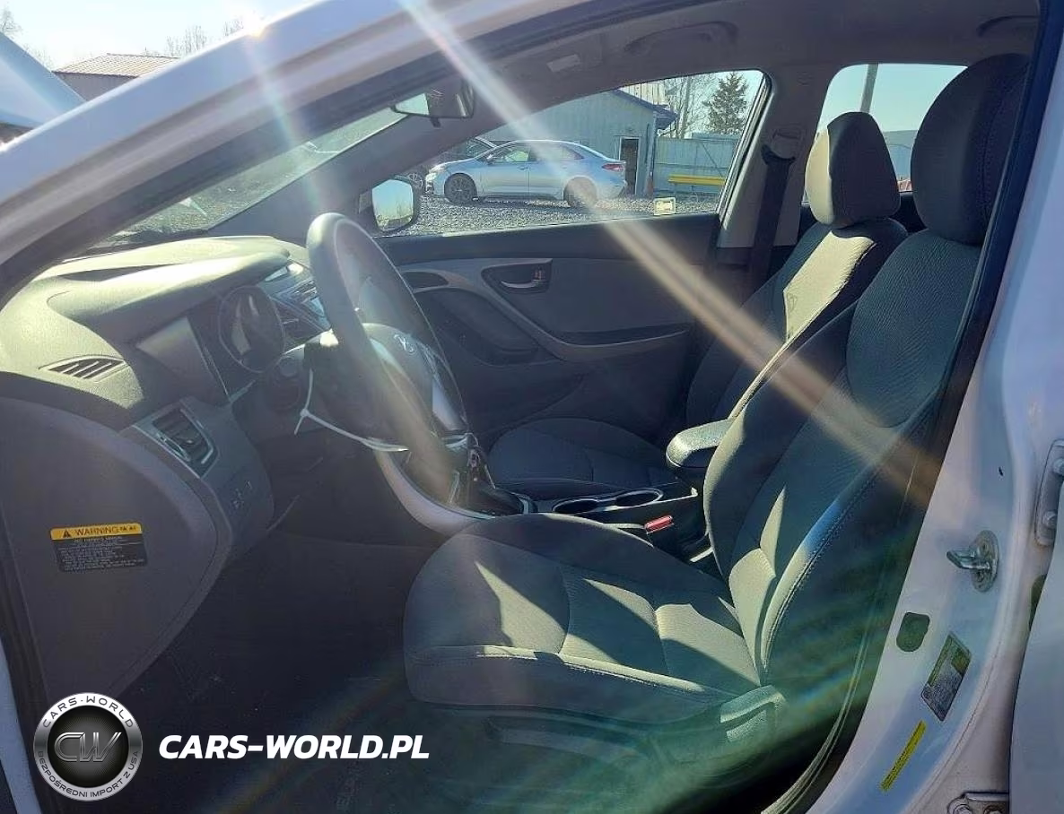 2014 Hyundai Elantra Se VIN:5NPDH4AE1EH467563 - 7