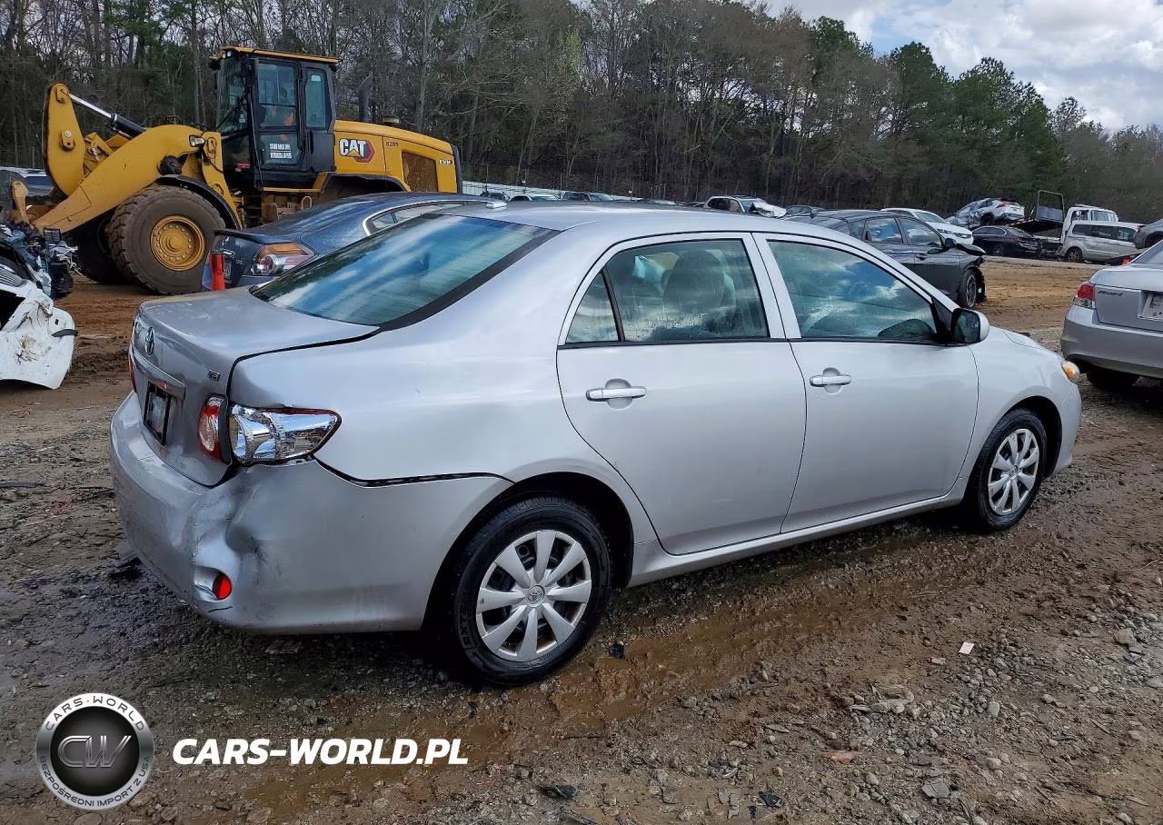 2010 Toyota Corolla Le VIN:2T1BU4EE6AC503032 - 3