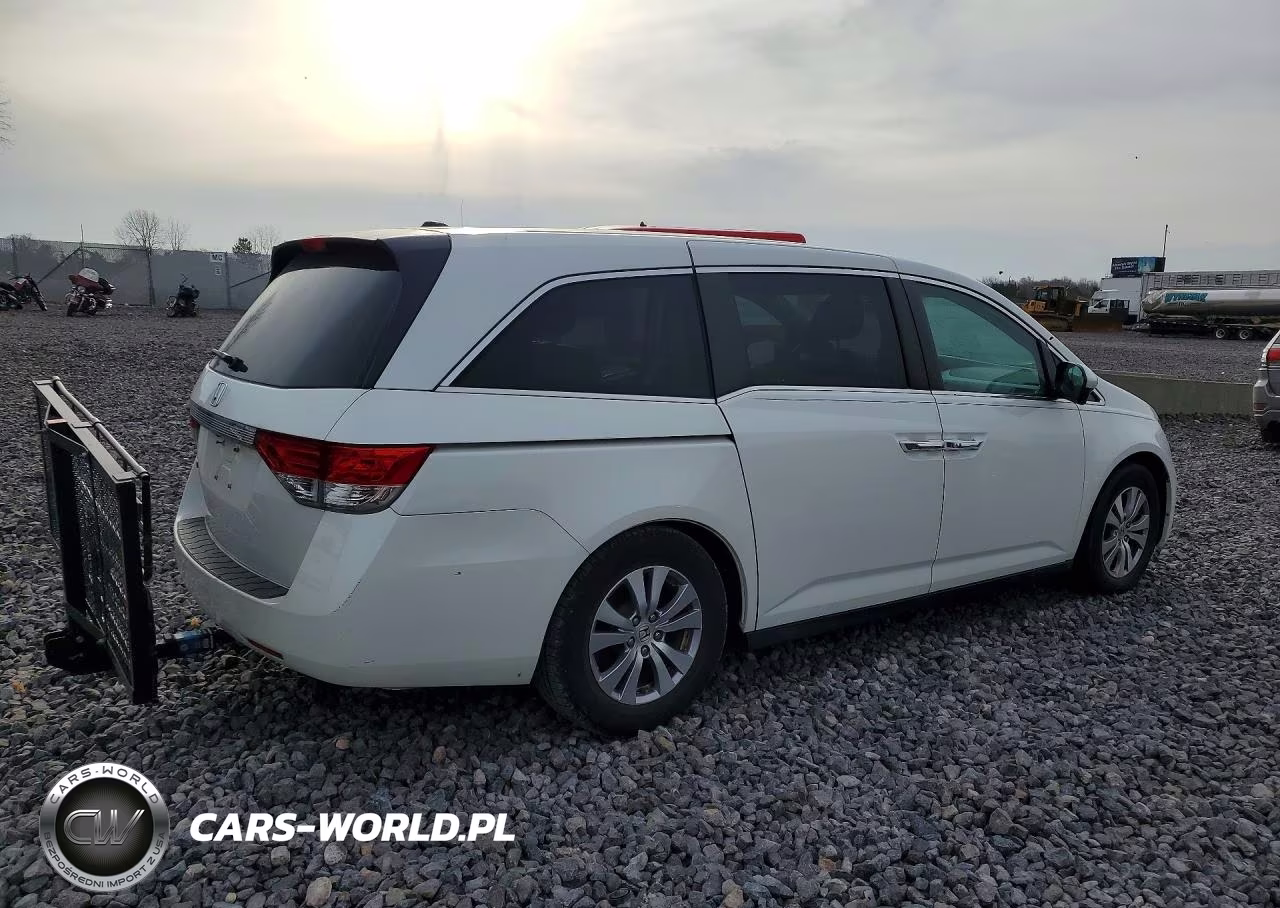 2014 Honda Odyssey Exl VIN:5FNRL5H65EB095085 - 3