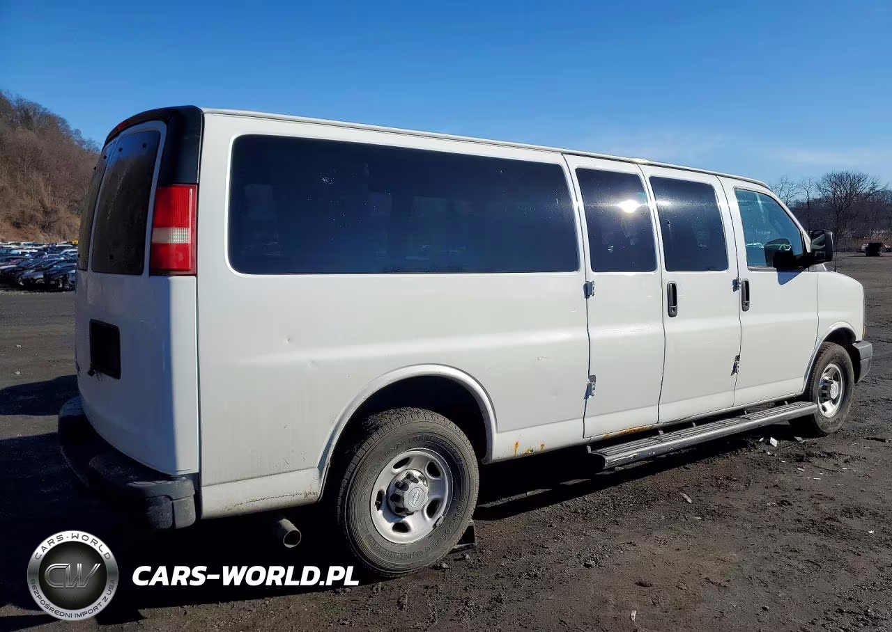 2016 Chevrolet Express G3500 Ls VIN:1GAZGNFG6G1178710 - 3