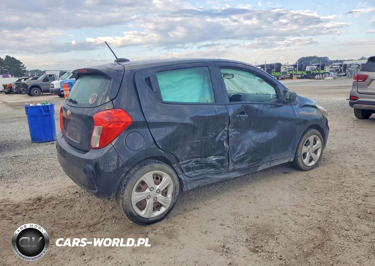 2019 Chevrolet Spark Ls VIN:KL8CB6SA6KC701460 - 3
