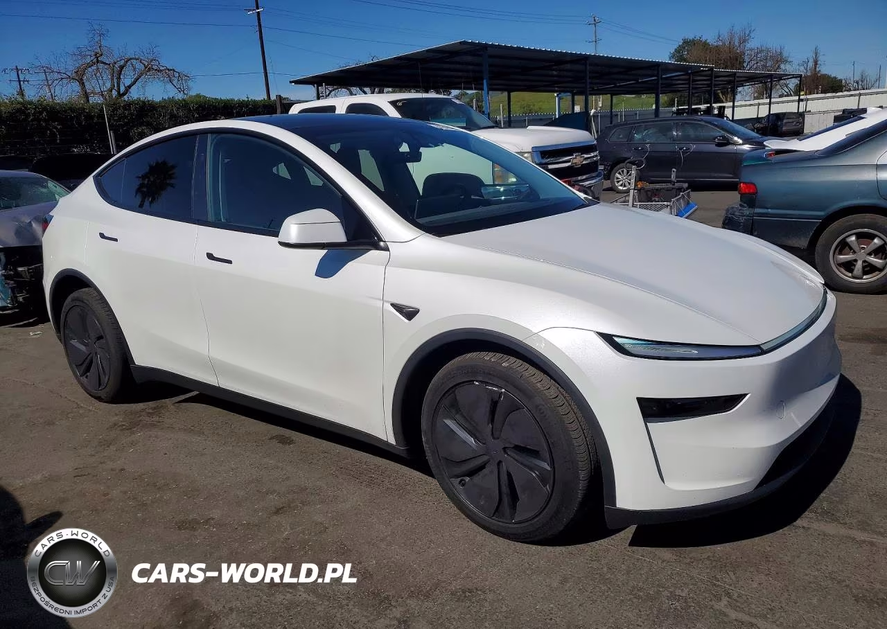 2026 Tesla Model Y VIN:7SAYGDEE3TF364903 - 4