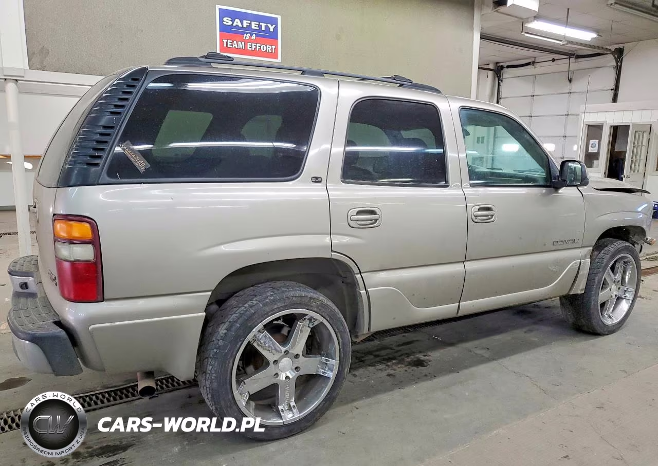2002 GMC Yukon VIN:1GKEK13VX2R117374 - 3