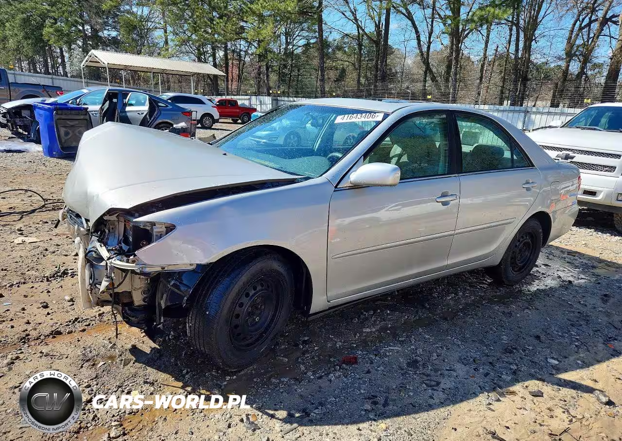 Główne zdjęcie 2005 Toyota Camry Le