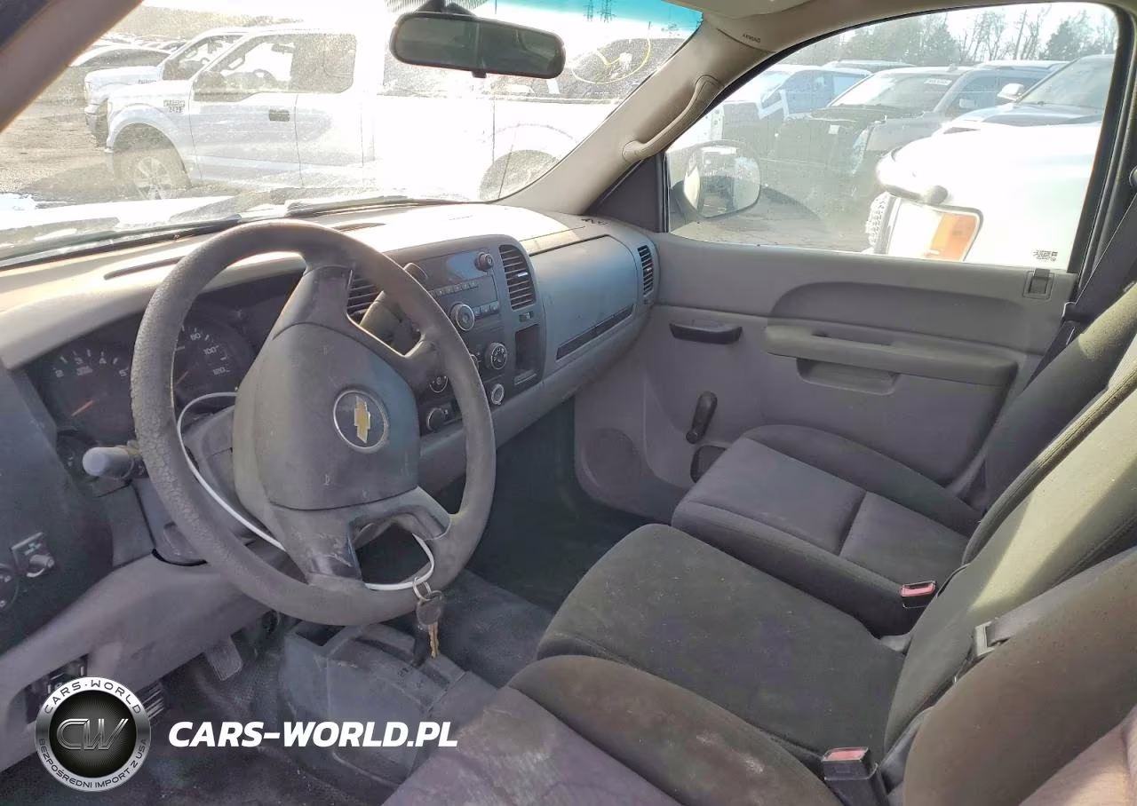 2011 Chevrolet Silverado K1500 VIN:1GCNKPEA0BZ322243 - 8