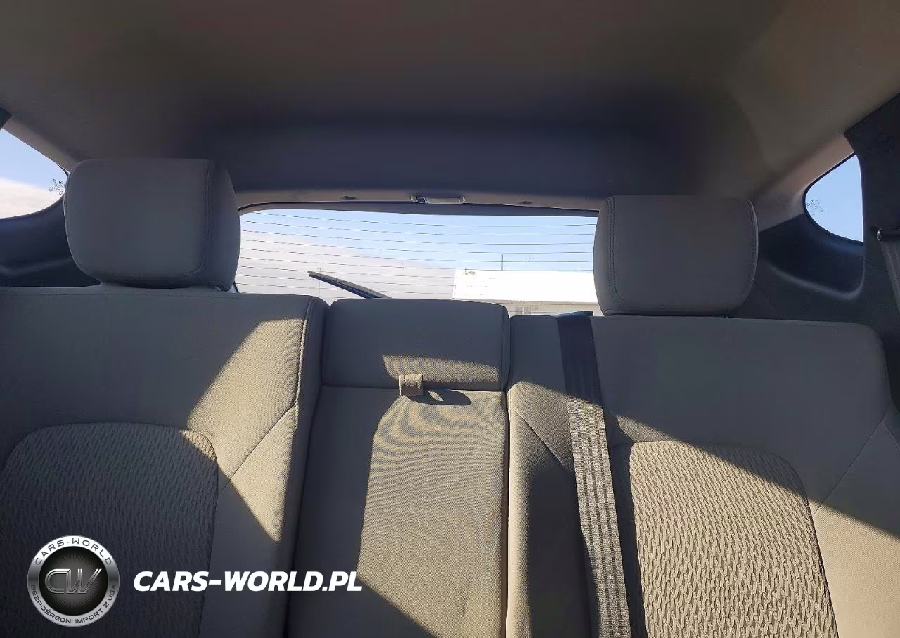 2015 Hyundai Santa Fe Sport 2.4L VIN:5XYZTDLB2FG266996 - 10