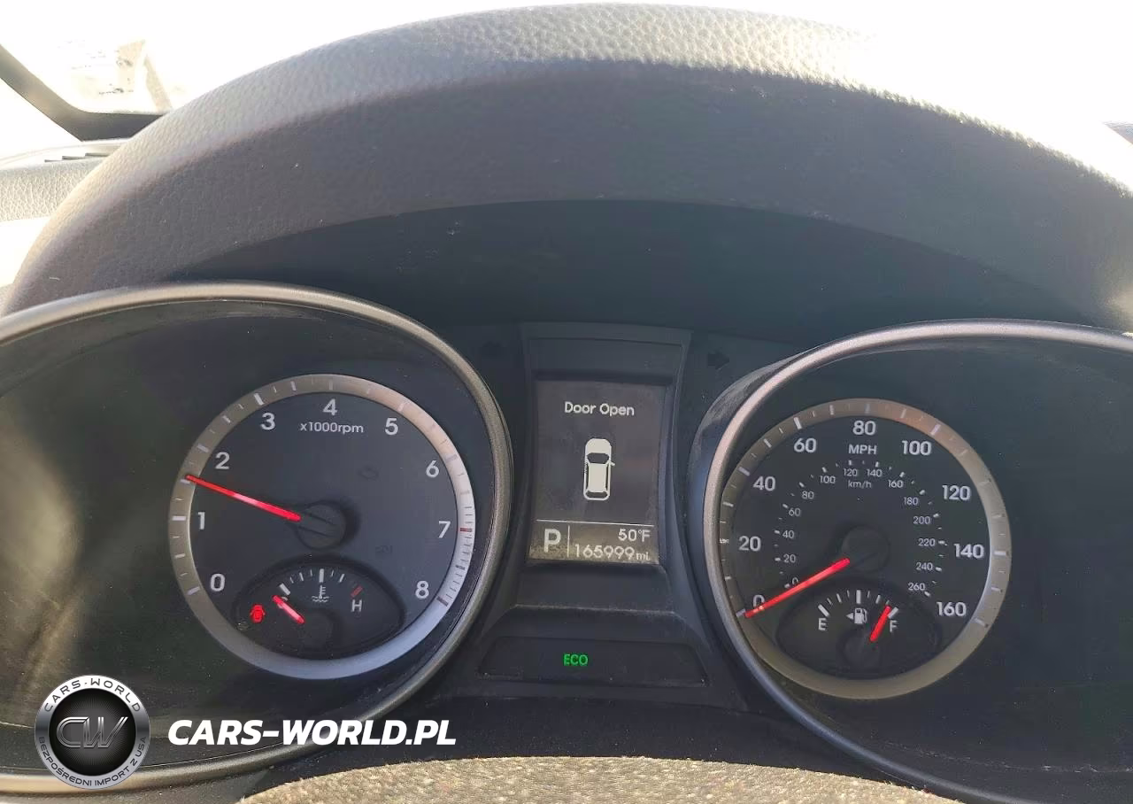 2015 Hyundai Santa Fe Sport 2.4L VIN:5XYZTDLB2FG266996 - 9