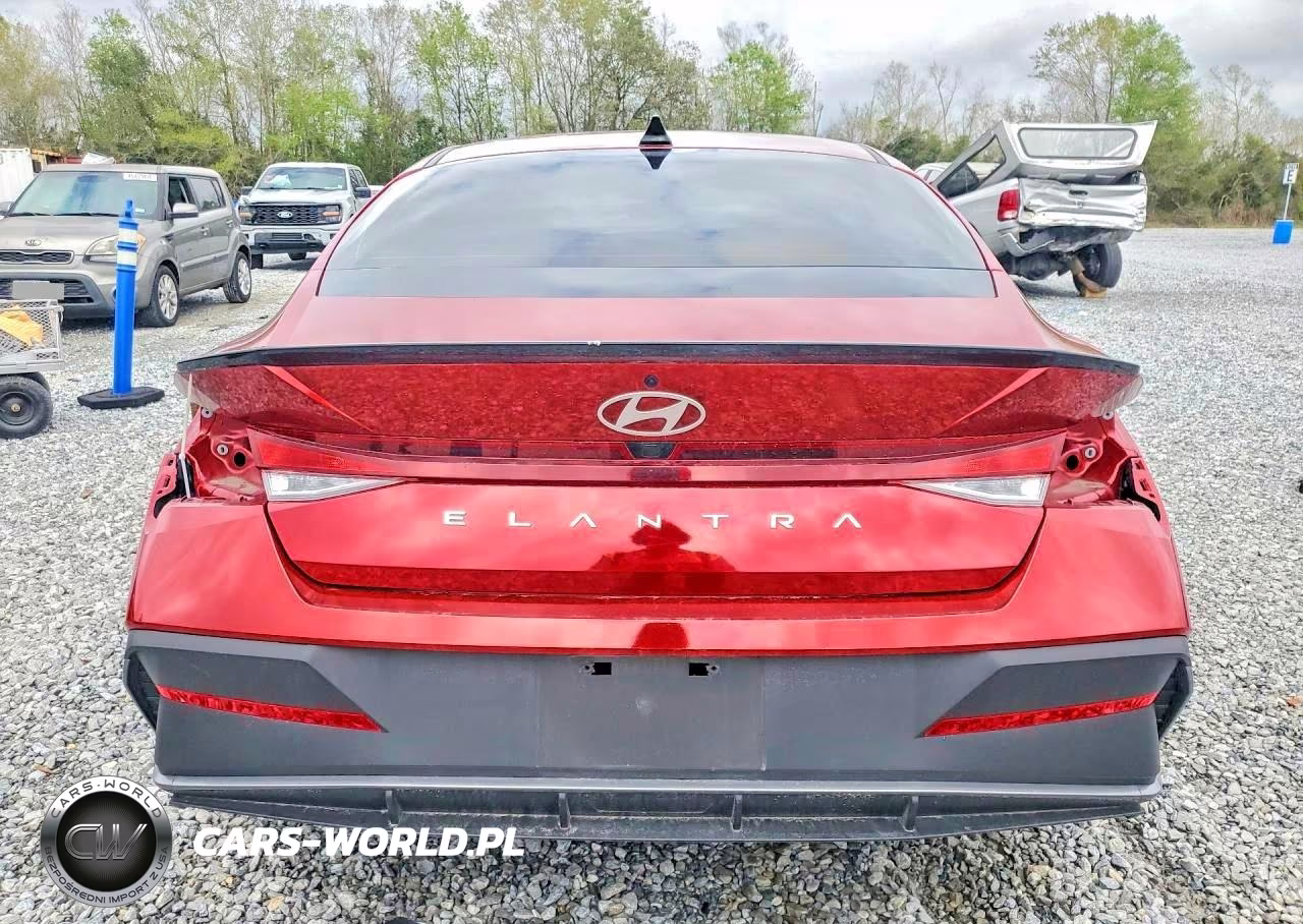 2025 Hyundai Elantra Sel Sport VIN:KMHLM4DG4SU972613 - 6