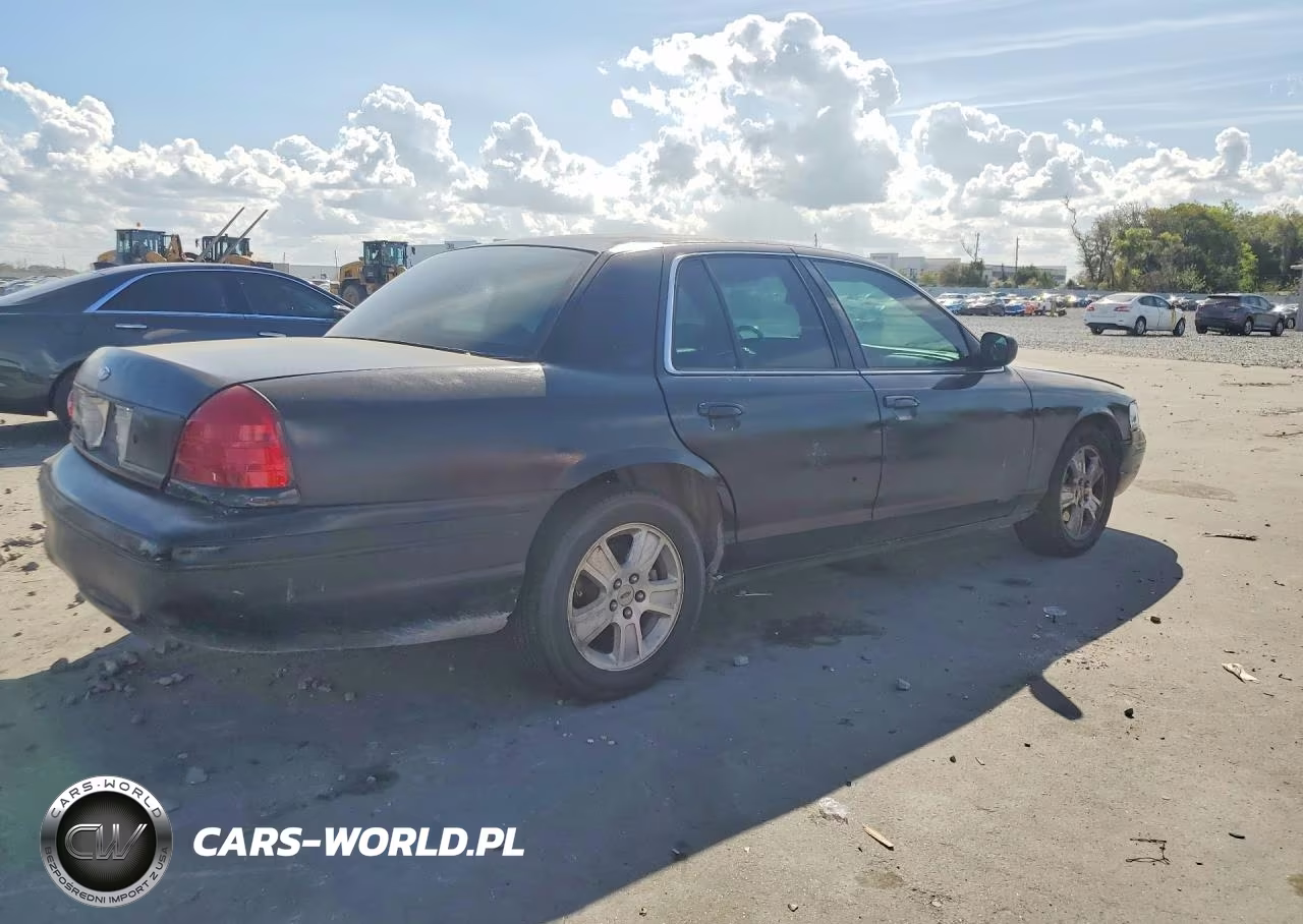 2004 Ford Crown Victoria Lx VIN:2FAFP74W04X116700 - 3