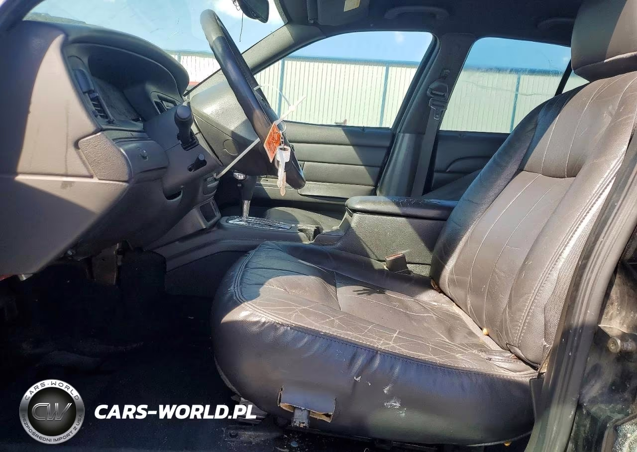 2004 Ford Crown Victoria Lx VIN:2FAFP74W04X116700 - 7
