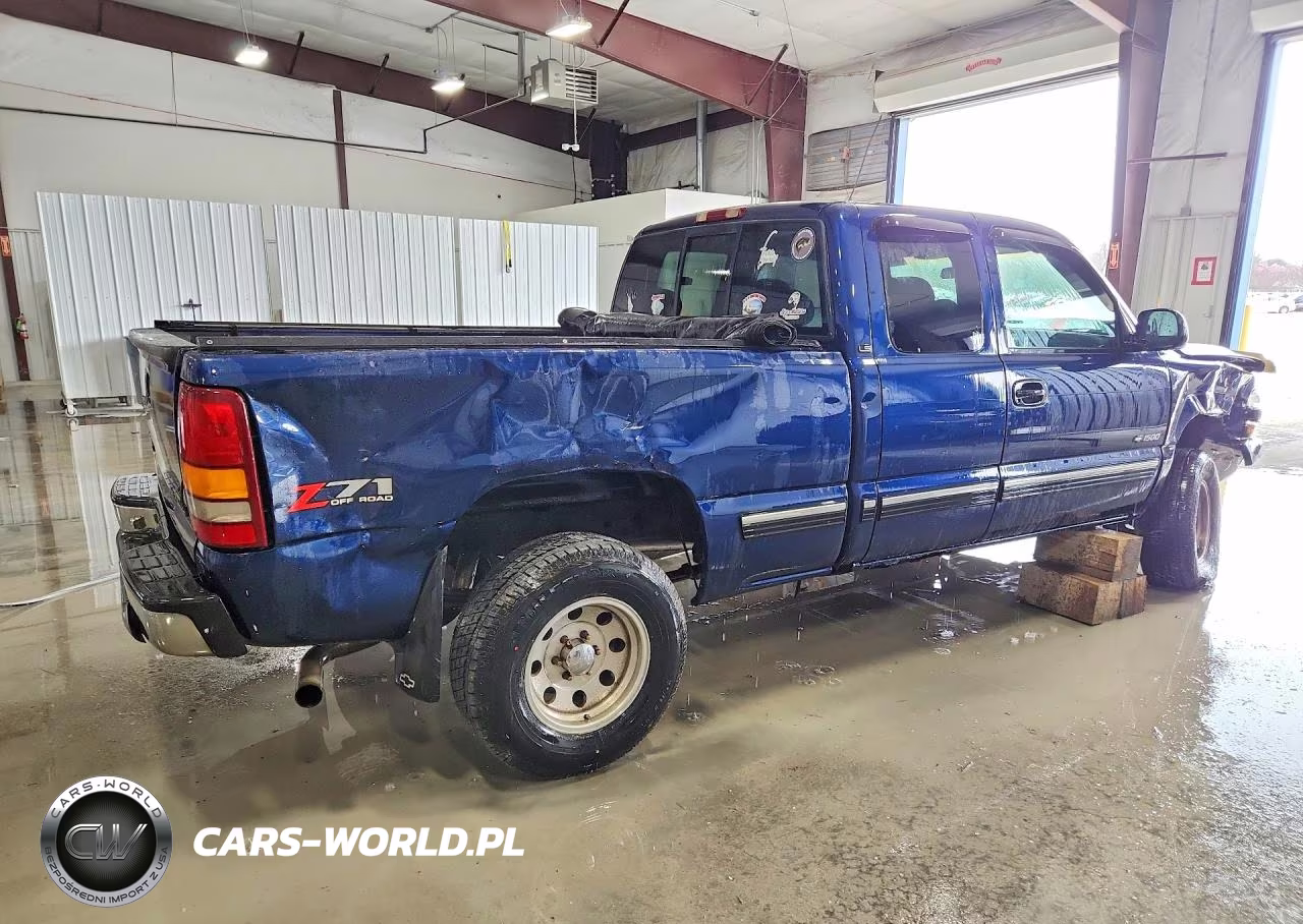 2000 Chevrolet Silverado K1500 VIN:1GCEK19T6YE388465 - 3