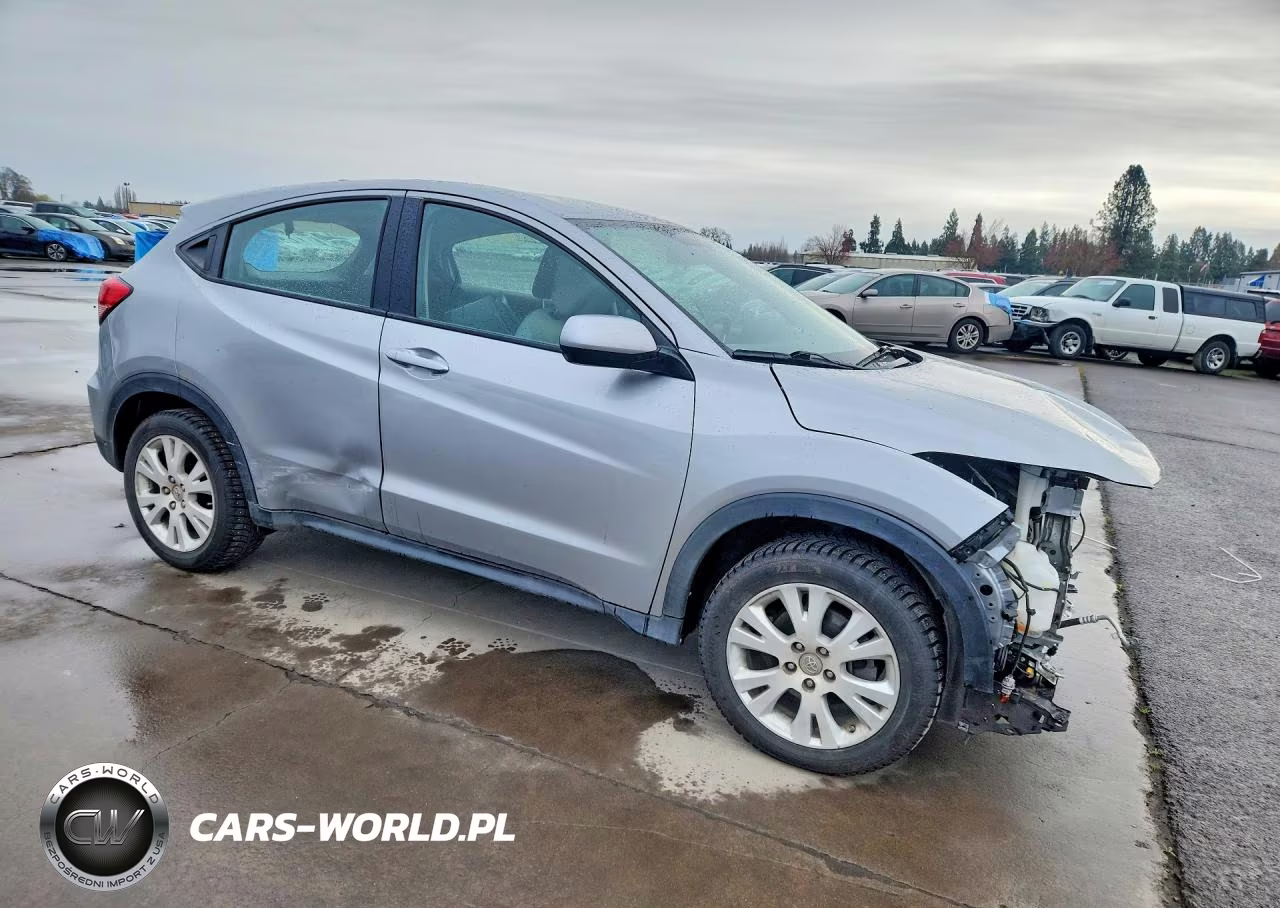 2017 Honda Hr-V Lx VIN:3CZRU6H32HG708507 - 4
