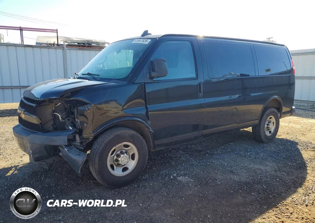 2018 Chevrolet Express 2500 Cargo Delivery Van