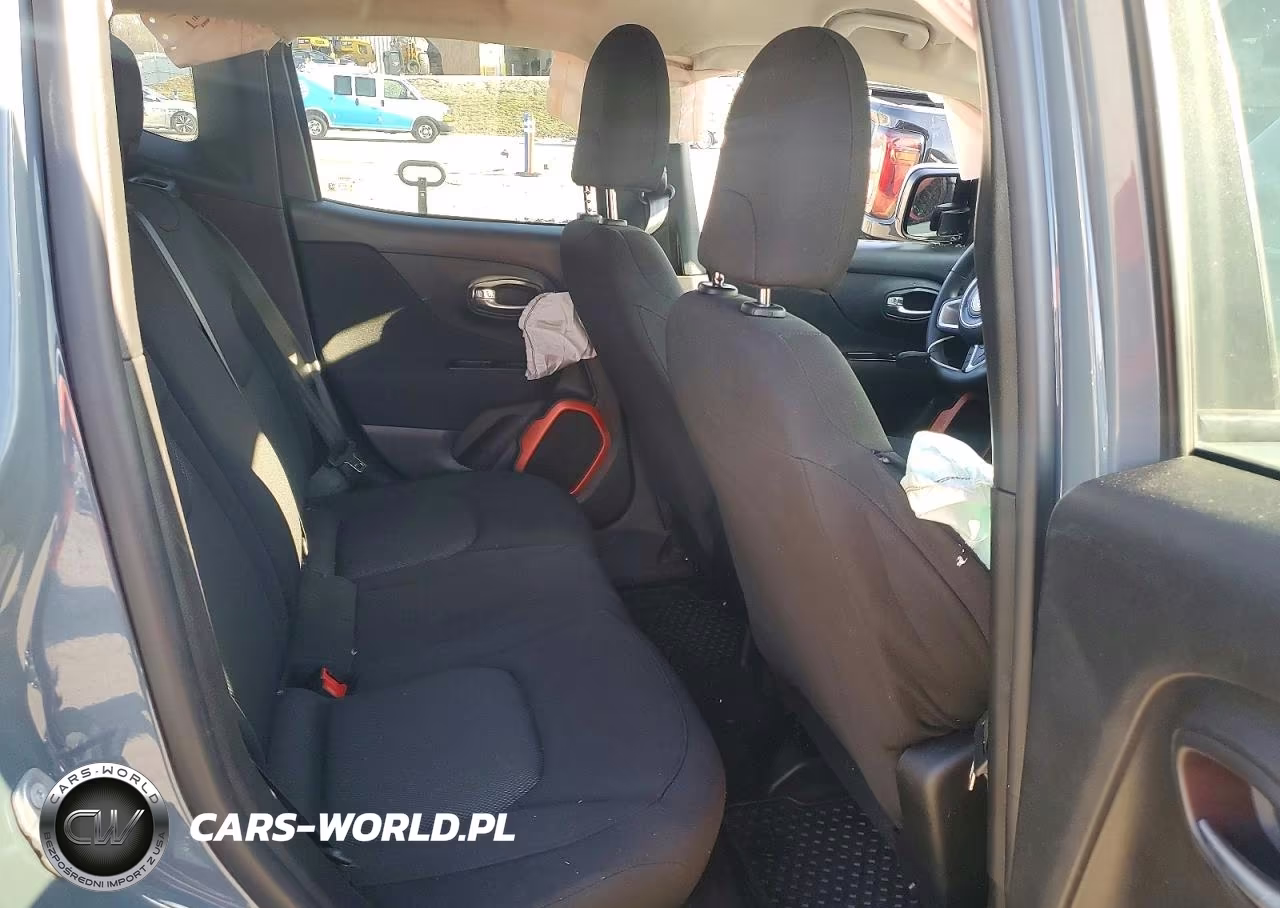 2018 Jeep Renegade Sport VIN:ZACCJBAB5JPH65397 - 10