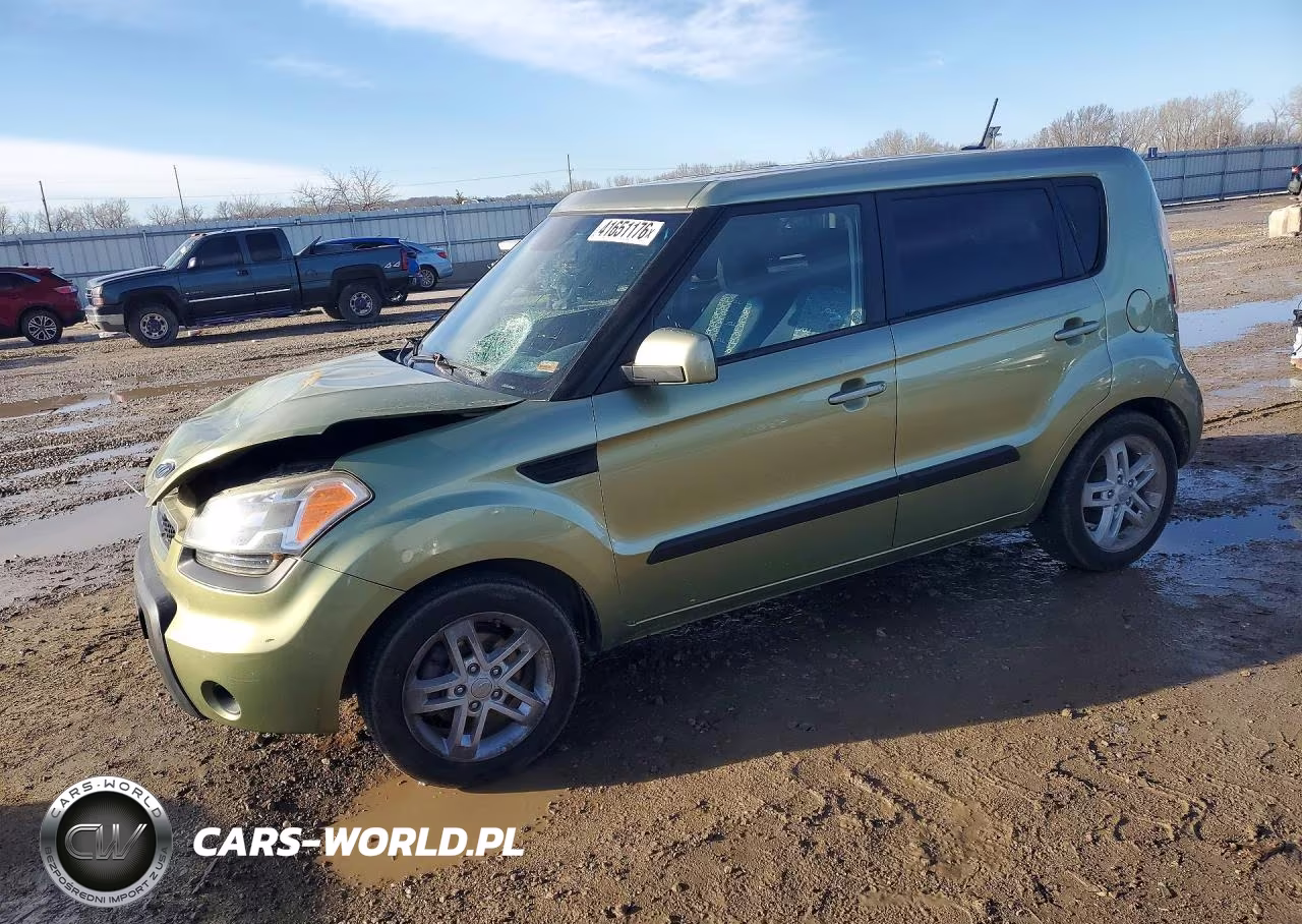 2011 Kia Soul +