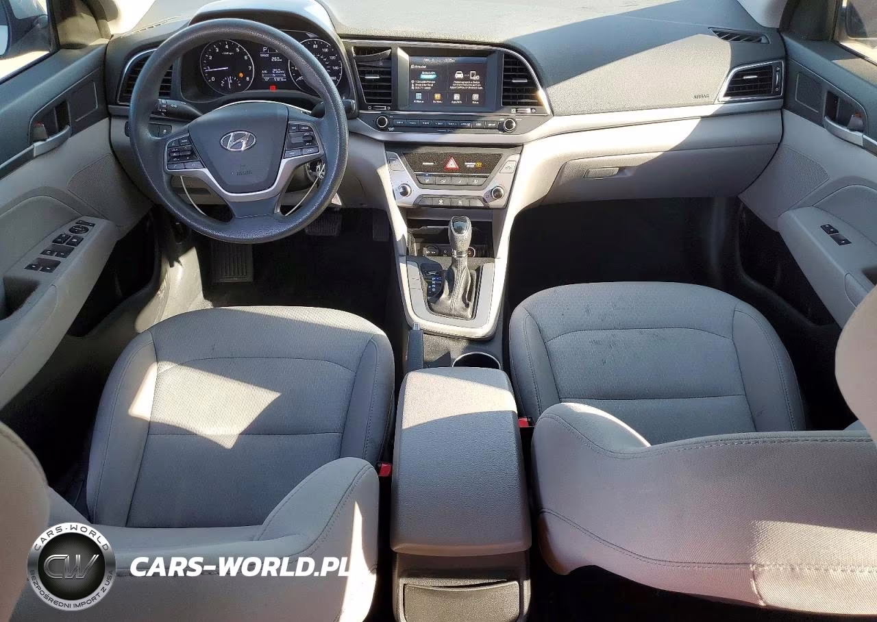 2017 Hyundai Elantra Se VIN:5NPD84LF1HH120499 - 8