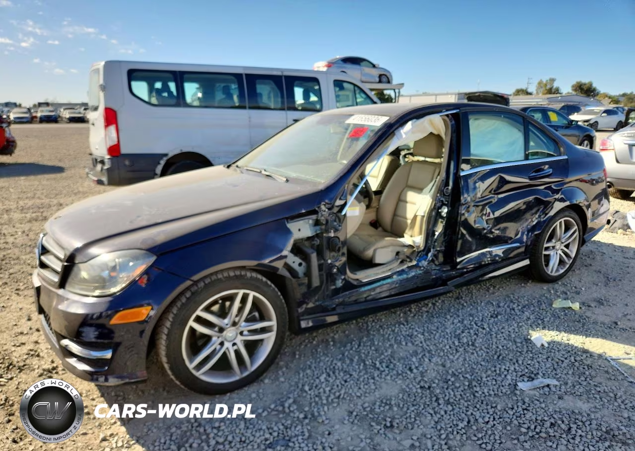 2014 Mercedes-Benz C 250
