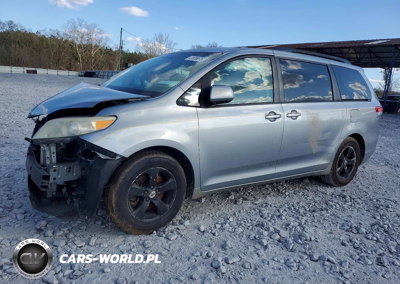 2011 Toyota Sienna