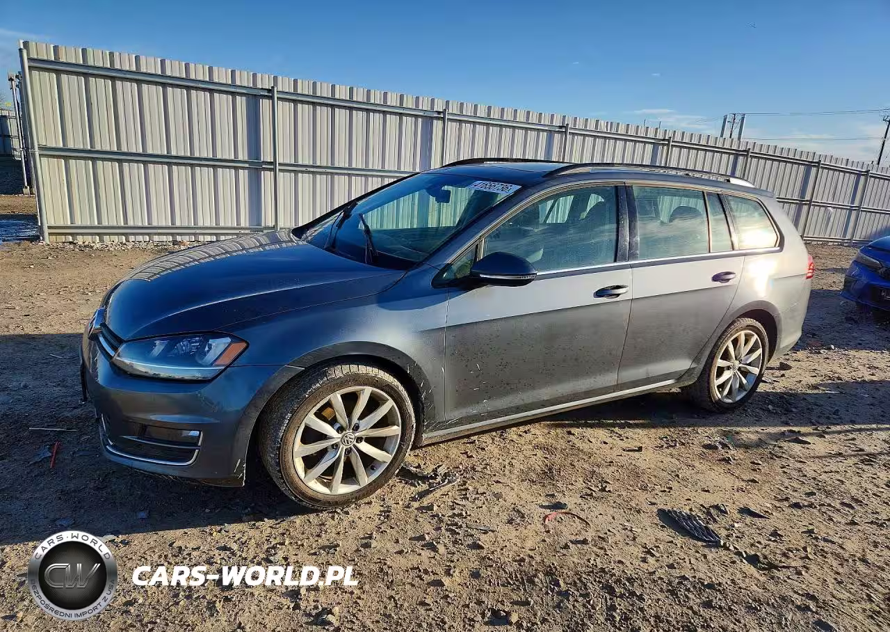 2015 Volkswagen Golf Sportwagen S