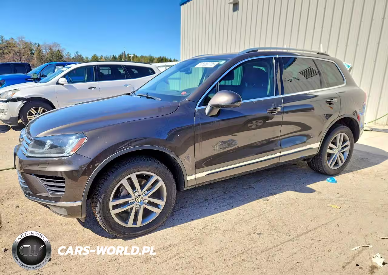 2016 Volkswagen Touareg Sport